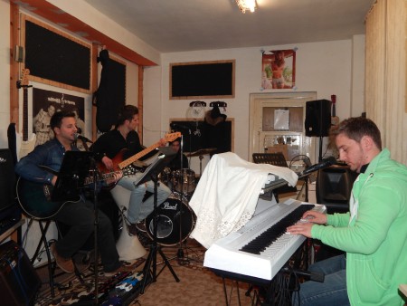 PROVE 14 FEBBRAIO "SMALL TONES" BAND